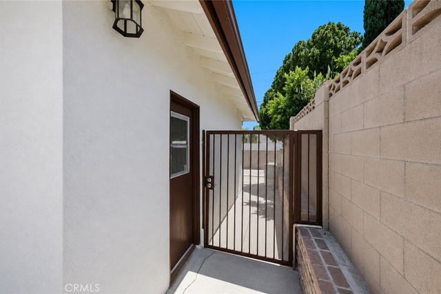 20800 Chatsworth Street, Chatsworth, CA 91311 — photo 37 of 42