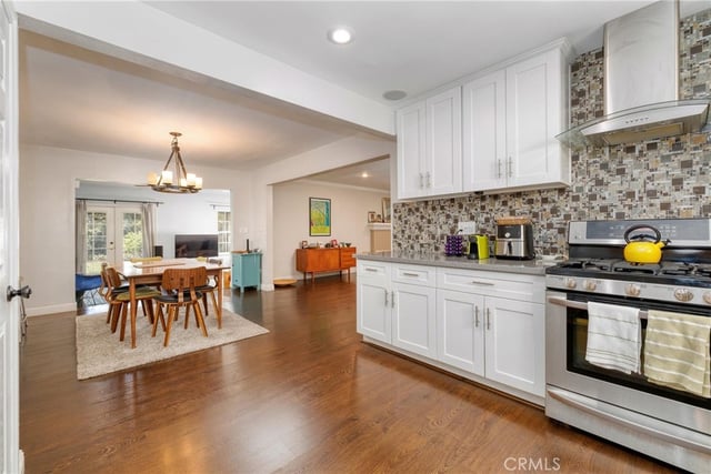 17058 Midwood Dr., Granada Hills, CA 91344 — photo 10 of 31