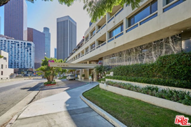 121 S Hope Street 510, Los Angeles, CA 90012 — photo 23 of 31