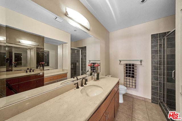 121 S Hope Street 510, Los Angeles, CA 90012 — photo 4 of 31