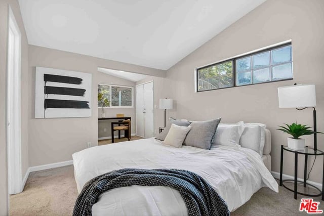 27706 Haxton Drive, Santa Clarita, CA 91351 — photo 13 of 21