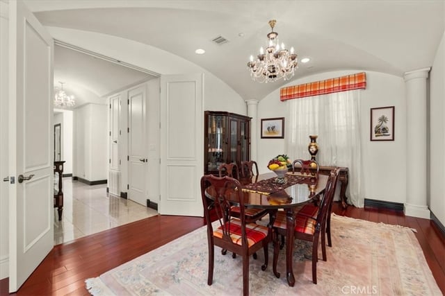 5369 Medina Road, Woodland Hills, CA 91364 — photo 21 of 72