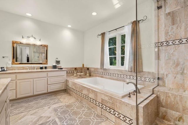 5369 Medina Road, Woodland Hills, CA 91364 — photo 34 of 72