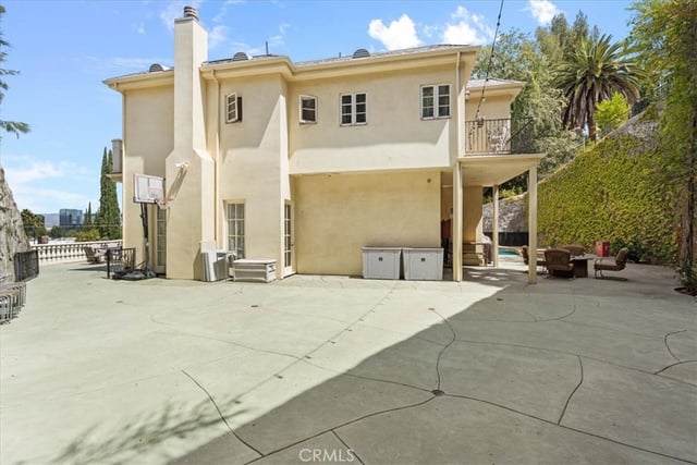 5369 Medina Road, Woodland Hills, CA 91364 — photo 59 of 72