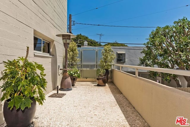 801 Ocean Avenue 206, Santa Monica, CA 90403 — photo 13 of 35