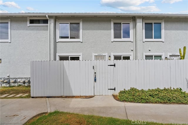 3452 Lockwood Court 24, Simi Valley, CA 93063 — photo 21 of 32