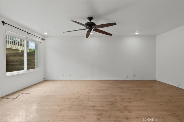 3452 Lockwood Court 24, Simi Valley, CA 93063 — photo 3 of 32