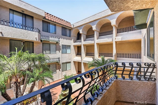 28004 S Western Avenue 220, San Pedro, CA 90732 — photo 5 of 45