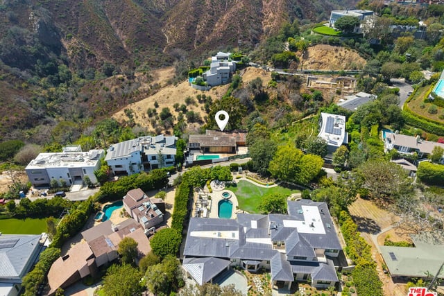 1545 Umeo Road, Los Angeles, CA 90272 — photo 3 of 30