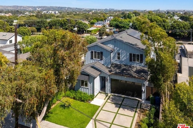 11420 Biona Drive, Los Angeles, CA 90066 — photo 2 of 31