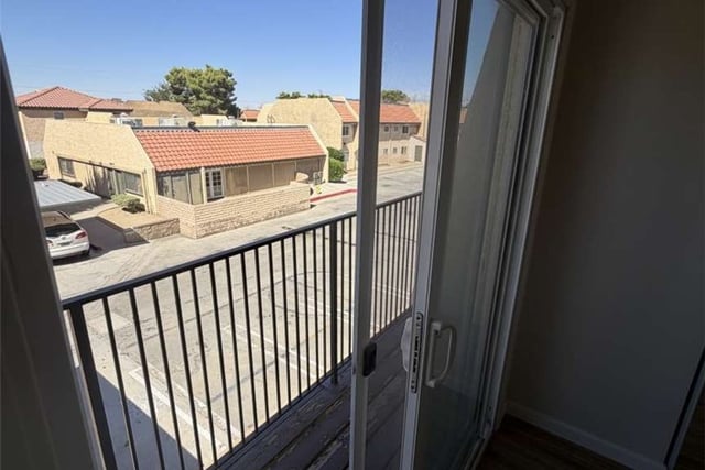 38710 10th Street E 12, Palmdale, CA 93550 — photo 35 of 49