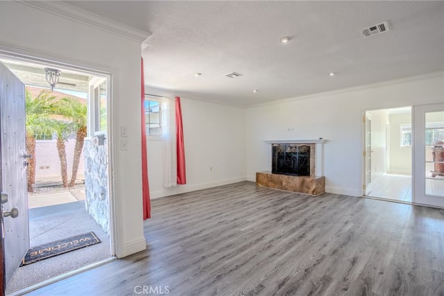 7826 Arnett Street, Downey, CA 90241 — photo 8 of 34