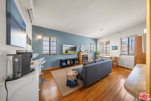 3121 W 3rd Street, Los Angeles, CA 90020 — photo 26 of 37