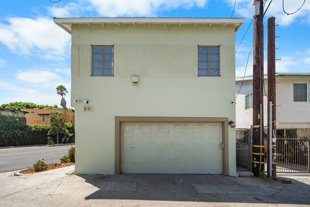 3121 W 3rd Street, Los Angeles, CA 90020 — photo 3 of 37