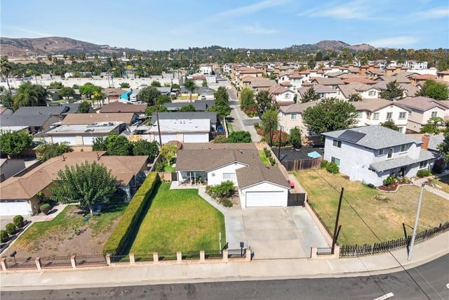 2211 Angela, Pomona, CA 91766 — photo 2 of 21