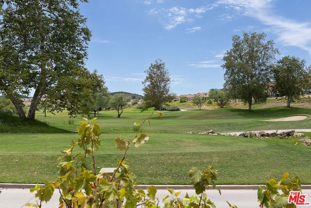 630 Kingswood Lane A, Simi Valley, CA 93065 — photo 7 of 50