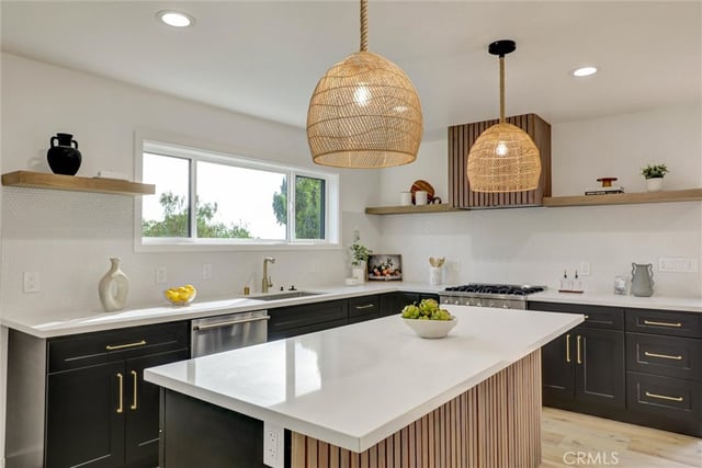 5218 Barker Drive, Los Angeles, CA 90042 — photo 8 of 36