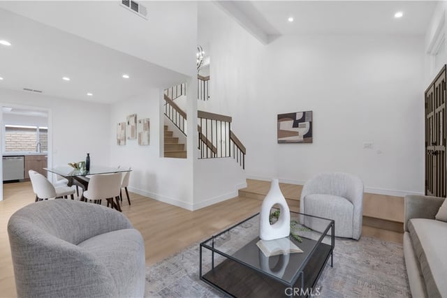 20657 Septo, Chatsworth, CA 91311 — photo 8 of 56