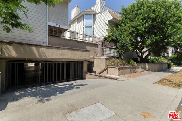 1717 Stoner Avenue 105, Los Angeles, CA 90025 — photo 40 of 47