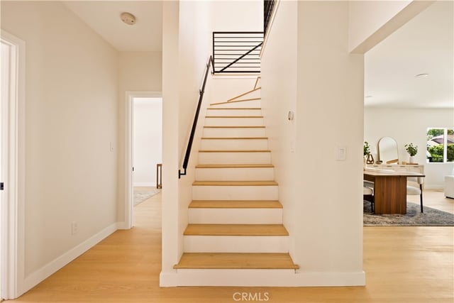 5334 Chesley Avenue, Los Angeles, CA 90043 — photo 11 of 26