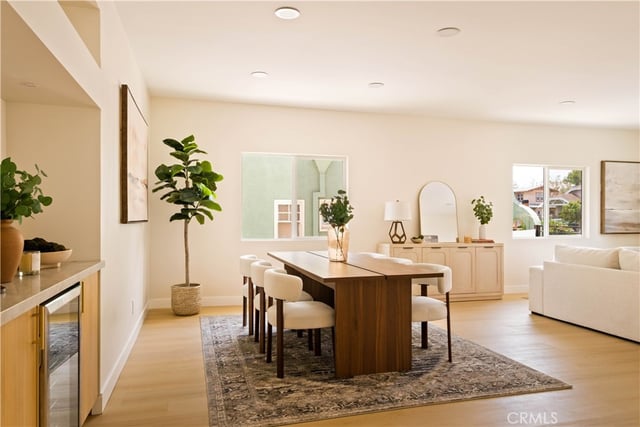 5334 Chesley Avenue, Los Angeles, CA 90043 — photo 3 of 26