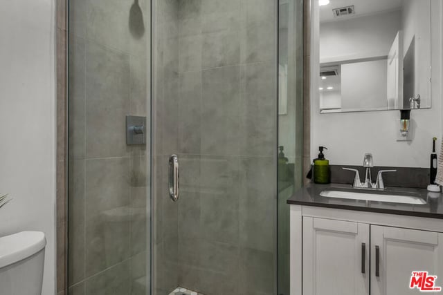 6729 Ensign Avenue, Los Angeles, CA 91606 — photo 17 of 33