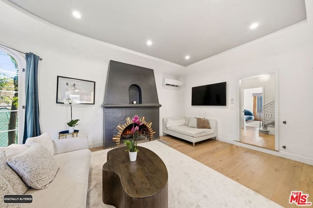 9051 Dicks Street, West Hollywood, CA 90069 — photo 10 of 74