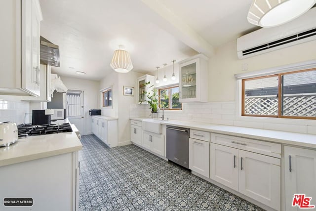 9051 Dicks Street, West Hollywood, CA 90069 — photo 20 of 74