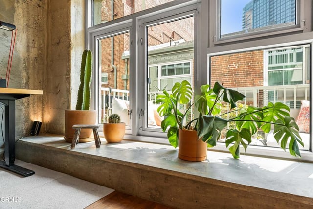 530 S Hewitt Street 244, Los Angeles, CA 90013 — photo 18 of 35