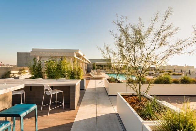 530 S Hewitt Street 244, Los Angeles, CA 90013 — photo 28 of 35