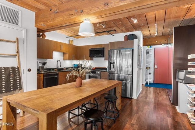 530 S Hewitt Street 244, Los Angeles, CA 90013 — photo 3 of 35