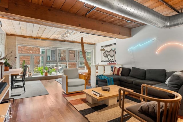 530 S Hewitt Street 244, Los Angeles, CA 90013 — photo 9 of 35