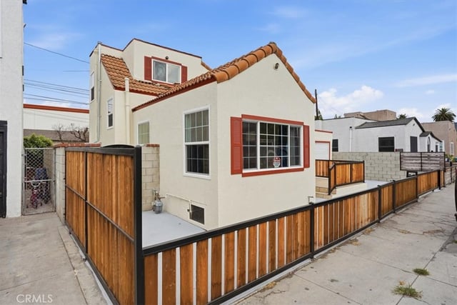400 E 21st, Long Beach, CA 90806 — photo 14 of 53