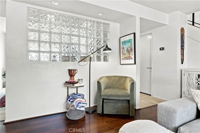 27511 Endeavor St, Agoura Hills, CA 91301 — photo 10 of 42