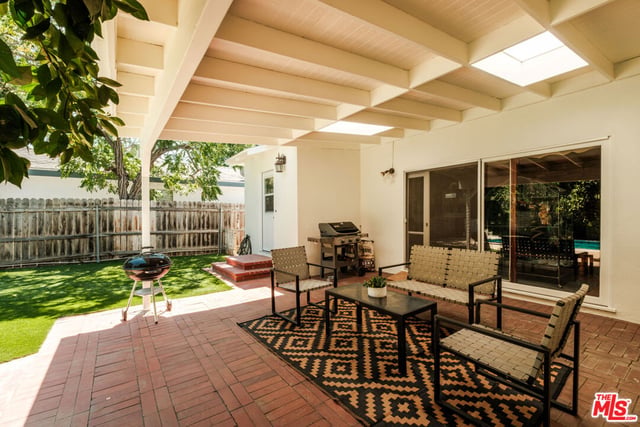 5640 Greenbush Avenue, Los Angeles, CA 91401 — photo 26 of 31