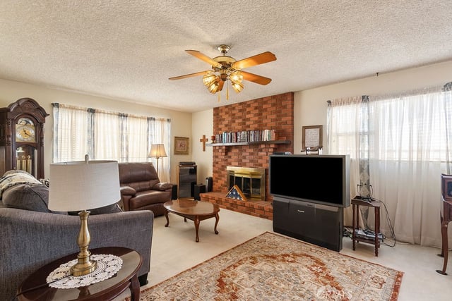 347 W Alcross, Covina, CA 91722 — photo 7 of 43