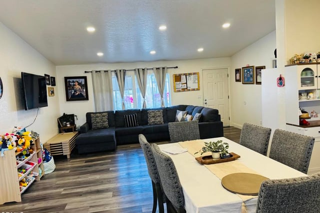 1253 Pear Avenue 105, Oxnard, CA 93033 — photo 5 of 5