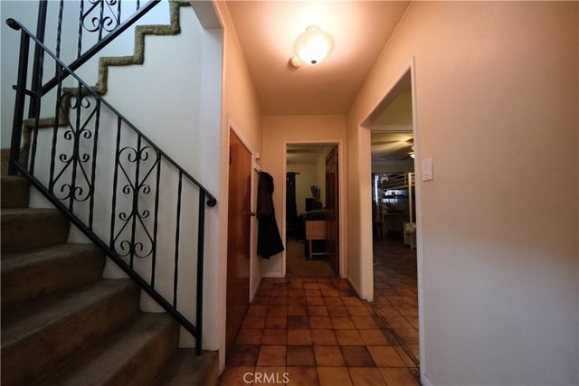 953 S Hollins Street, Los Angeles, CA 90023 — photo 16 of 40
