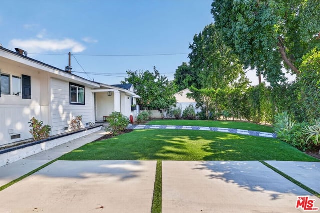 7550 Ruffner Avenue, Van Nuys, CA 91406 — photo 3 of 43