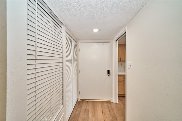 605 Redondo Avenue 203, Long Beach, CA 90814 — photo 24 of 34