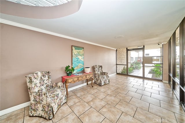 605 Redondo Avenue 203, Long Beach, CA 90814 — photo 9 of 34