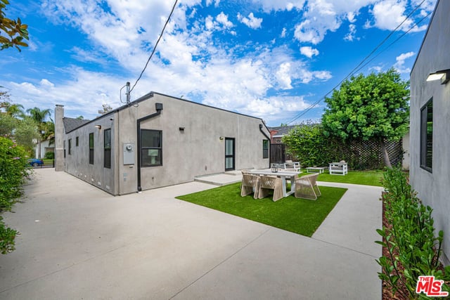 348 S Orange Drive, Los Angeles, CA 90036 — photo 13 of 62