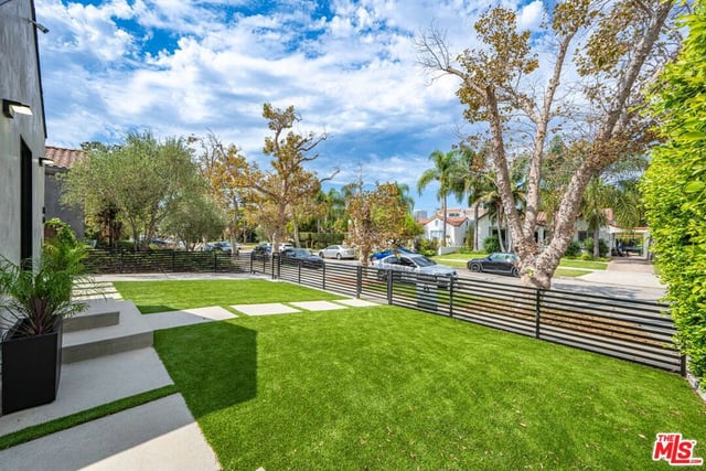 348 S Orange Drive, Los Angeles, CA 90036 — photo 8 of 62