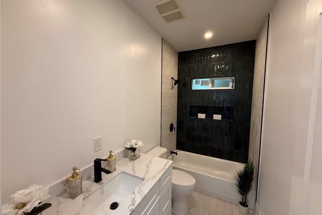 1481 W 49th, Los Angeles, CA 90062 — photo 12 of 16