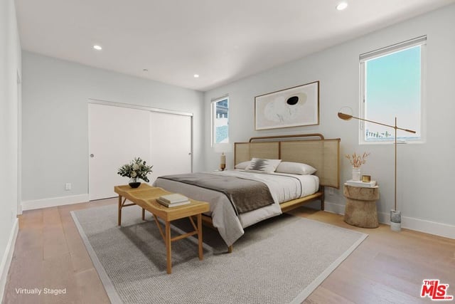 935 N Hudson Avenue 401, Los Angeles, CA 90038 — photo 14 of 29