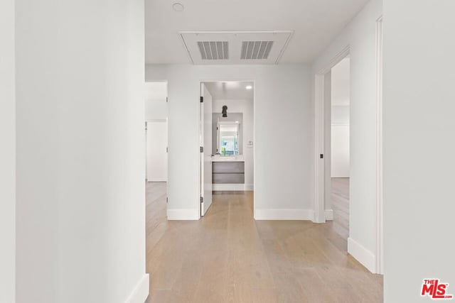 935 N Hudson Avenue 401, Los Angeles, CA 90038 — photo 25 of 29