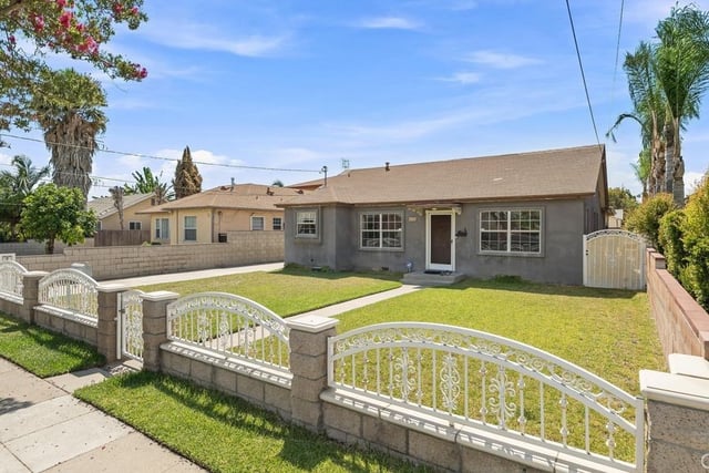 1639 Walnut Street, San Gabriel, CA 91776 — photo 3 of 40