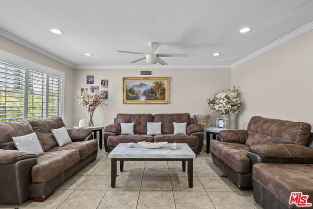 16201 Halsey Street, Los Angeles, CA 91344 — photo 12 of 44