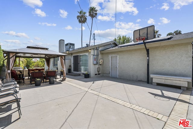 16201 Halsey Street, Los Angeles, CA 91344 — photo 27 of 44