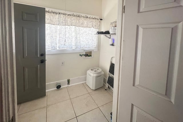 4112 S Budlong Avenue, Los Angeles, CA 90037 — photo 15 of 16
